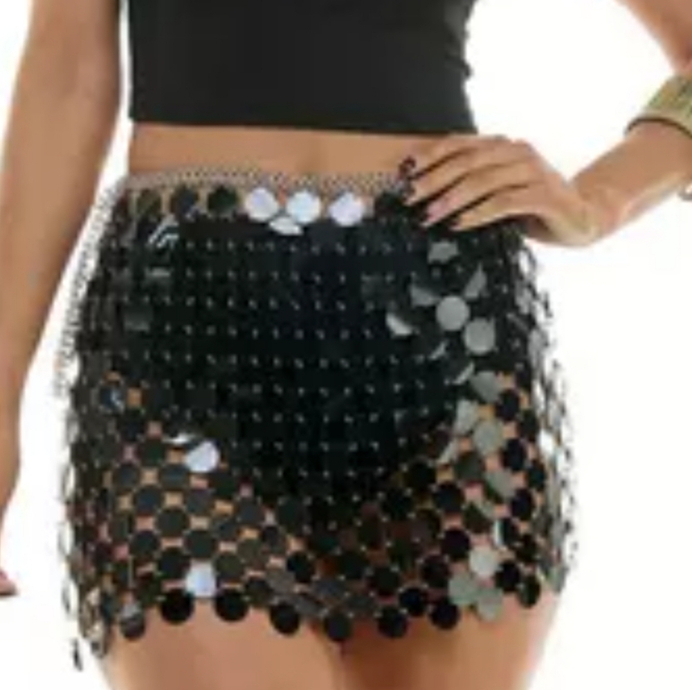 Black Disc Mini Skirt, adjustable size